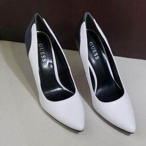 UEC Guess Black and White Heels